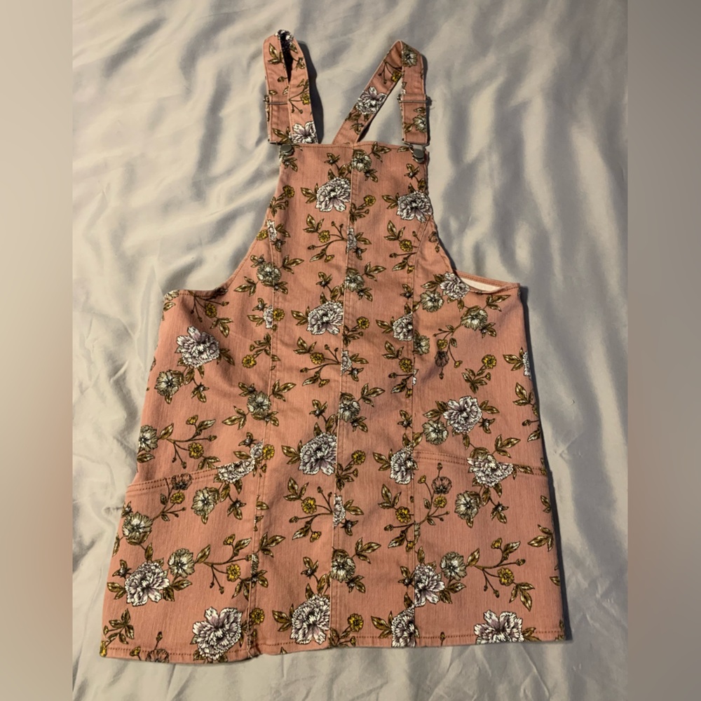 NO BOUNDARIES pink floral pinafore mini overall dress